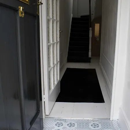 Seaside Centurion Apartment *